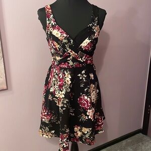 Emerald Sundae Floral Dress Size L